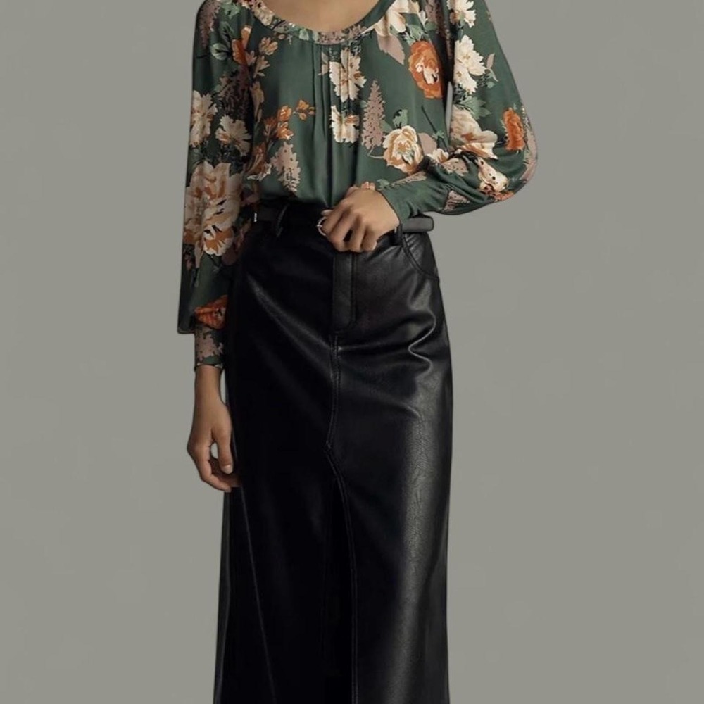 Tiny by Anthropologie Green Floral Long Sleeve Blouse Size Small